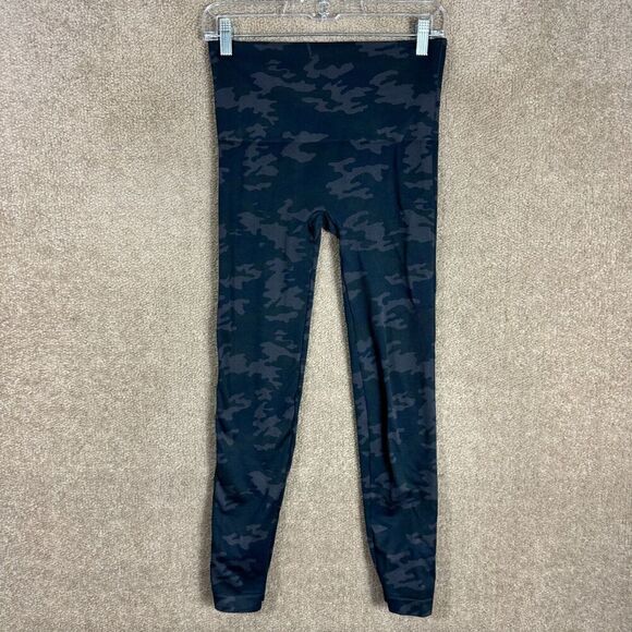 Spanx Look At Me Now Leggings Womens Large Black Camo Seamless High Rise Shaping - Picture 3 of 11